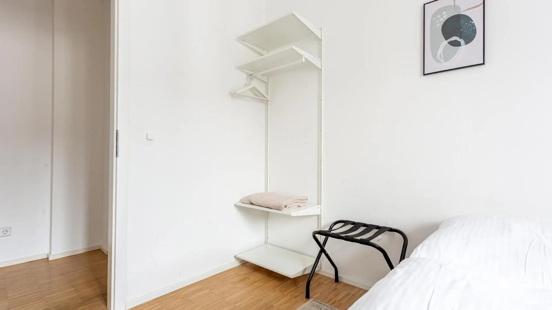 Global Living - Design Apartment I Central I Smart-Tv I Kitchen I Berlin