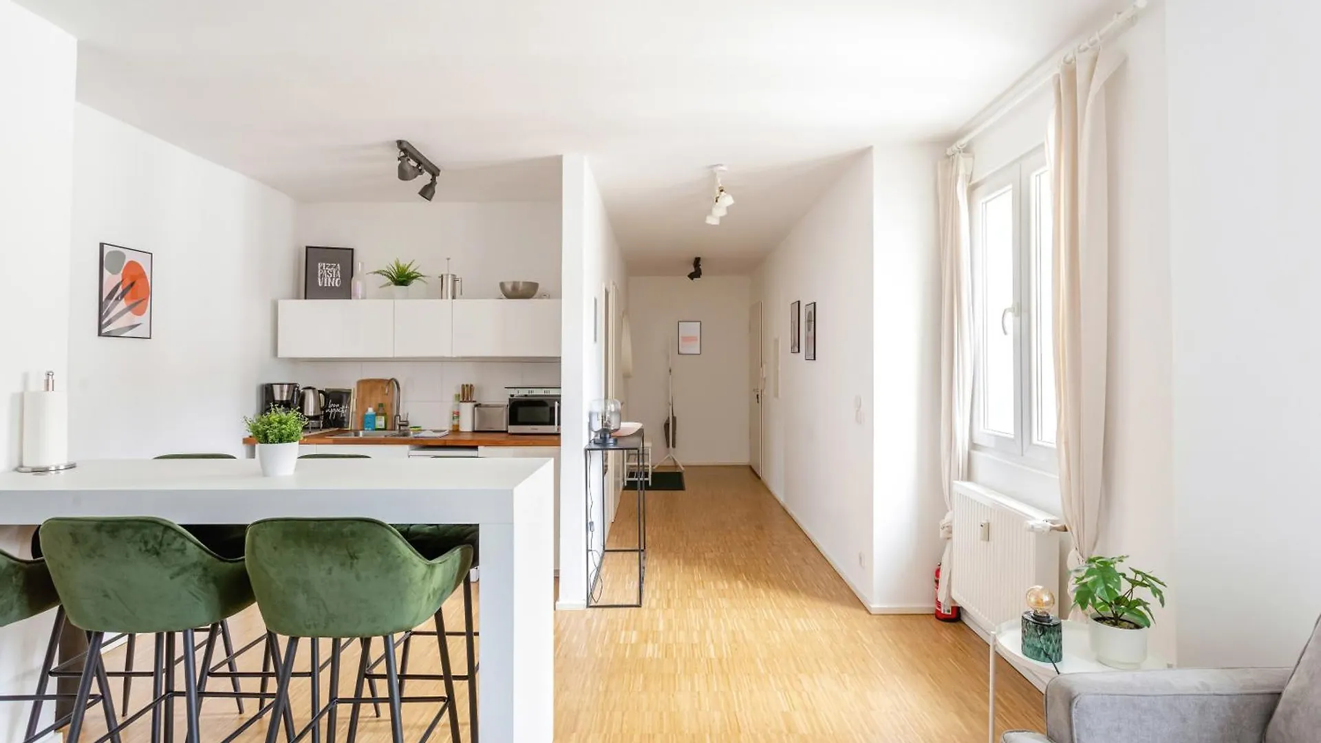 Global Living - Design Apartment I Central I Smart-Tv I Kitchen I Berlin Germany