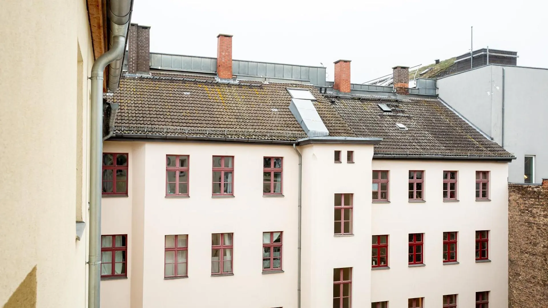 Global Living - Design Apartment I Central I Smart-Tv I Kitchen I Berlin