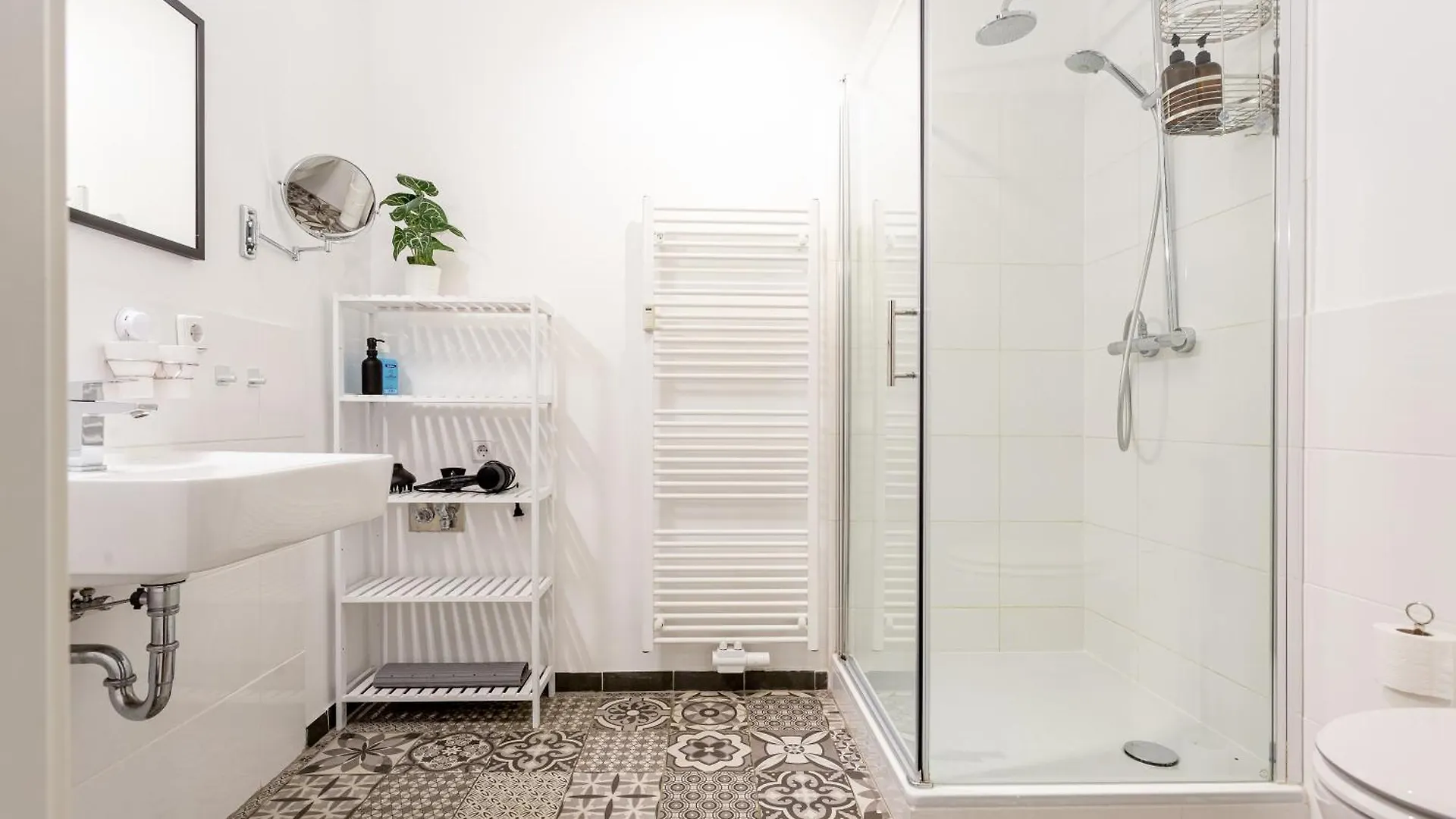 Global Living - Design Apartment I Central I Smart-Tv I Kitchen I Berlin 0*,  Allemagne